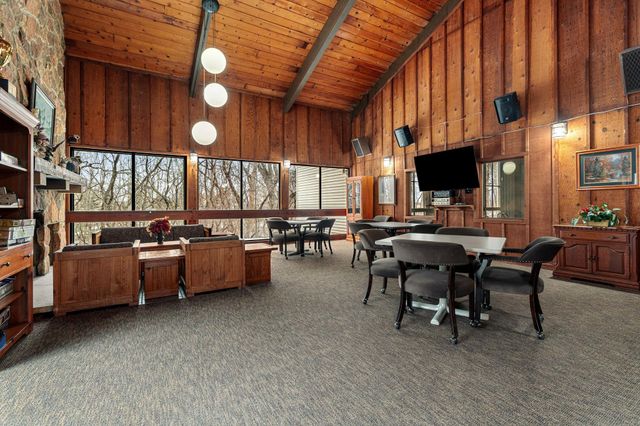 250 Cambria Court, Woodbury, MN 55125