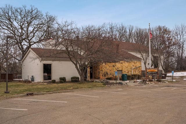 250 Cambria Court, Woodbury, MN 55125