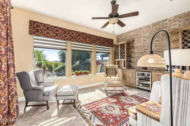 18123 W DESERT SAGE Drive, Goodyear, AZ 85338