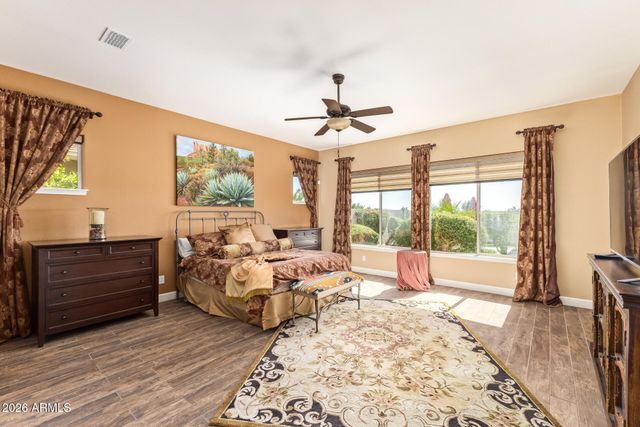 18123 W DESERT SAGE Drive, Goodyear, AZ 85338