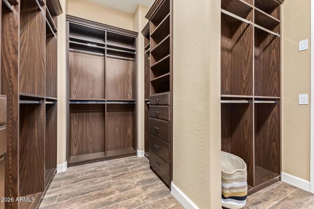 18123 W DESERT SAGE Drive, Goodyear, AZ 85338