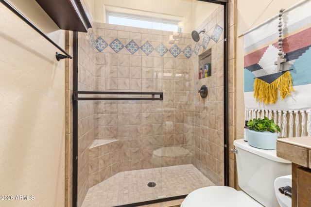 18123 W DESERT SAGE Drive, Goodyear, AZ 85338