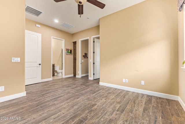 18123 W DESERT SAGE Drive, Goodyear, AZ 85338