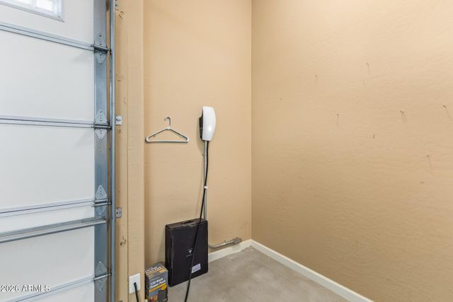 18123 W DESERT SAGE Drive, Goodyear, AZ 85338