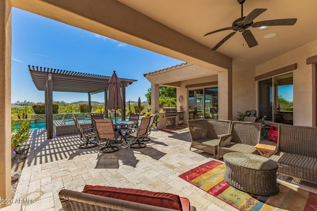 18123 W DESERT SAGE Drive, Goodyear, AZ 85338