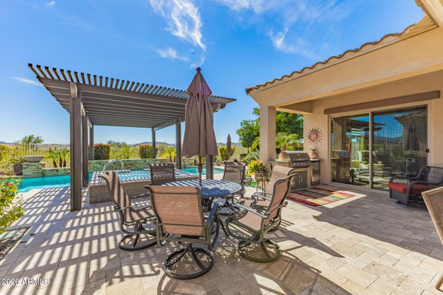 18123 W DESERT SAGE Drive, Goodyear, AZ 85338