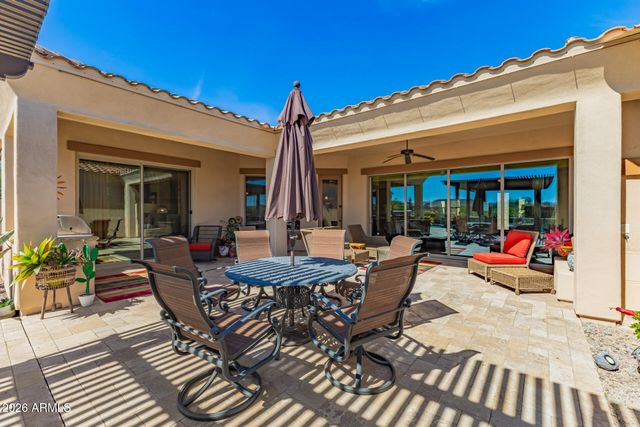 18123 W DESERT SAGE Drive, Goodyear, AZ 85338