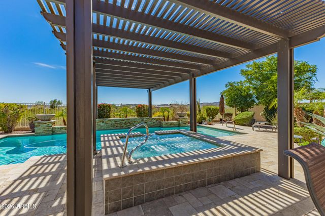 18123 W DESERT SAGE Drive, Goodyear, AZ 85338