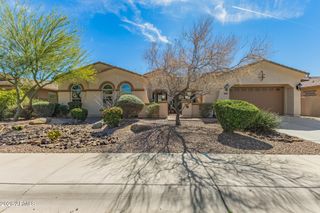 18123 W DESERT SAGE Drive, Goodyear, AZ 85338