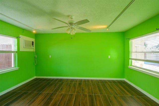 115 145TH AVENUE E 3, Madeira Beach, FL 33708