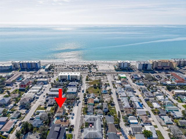 115 145TH AVENUE E 3, Madeira Beach, FL 33708
