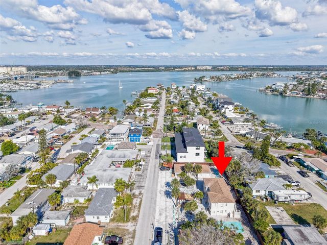 115 145TH AVENUE E 3, Madeira Beach, FL 33708