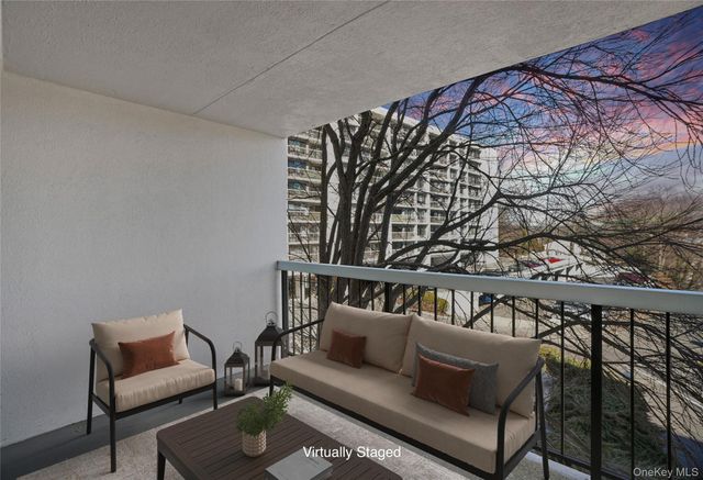 400 High Point Drive 204, Hartsdale, NY 10530