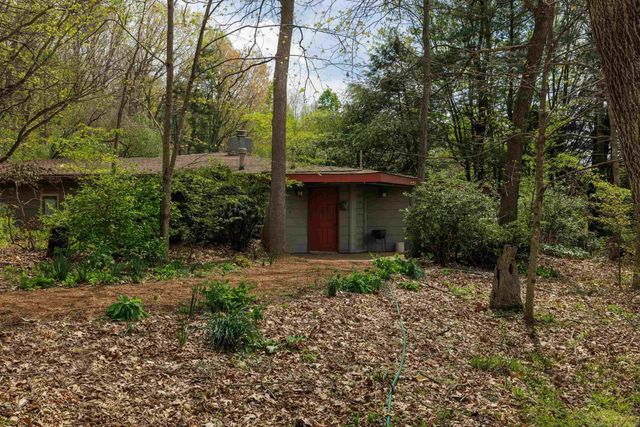 7598 N LEE HWY, Raphine, VA 24472