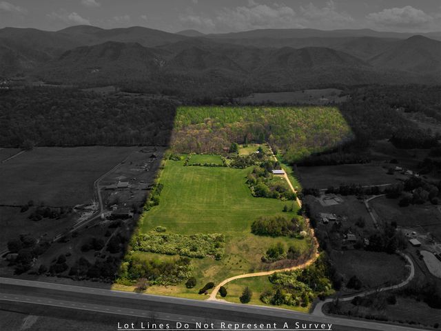 7598 N LEE HWY, Raphine, VA 24472