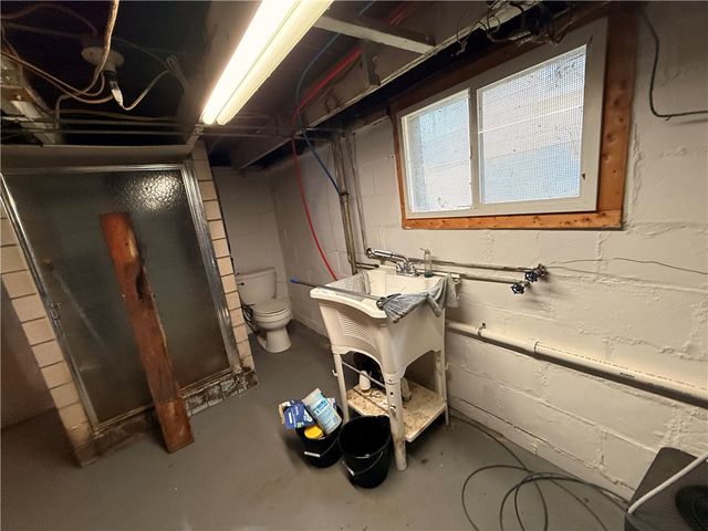 302 W Boyd, City Of But Se, PA 16001