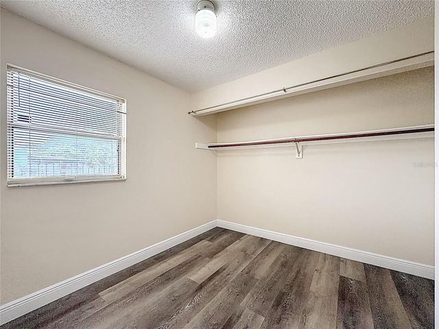 615 THIRD AVENUE, Lady Lake, FL 32159