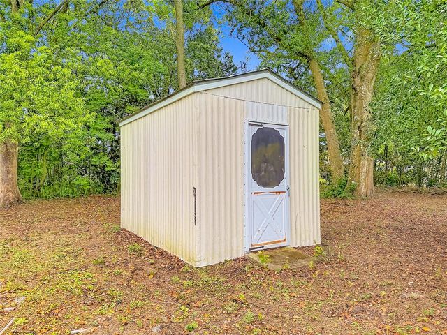 615 THIRD AVENUE, Lady Lake, FL 32159