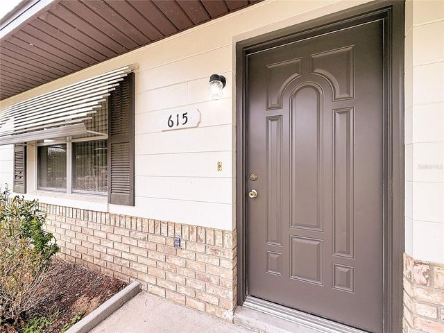 615 THIRD AVENUE, Lady Lake, FL 32159