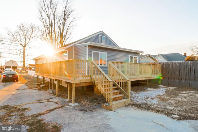 315 RIVERSIDE DR, Baltimore, MD 21221