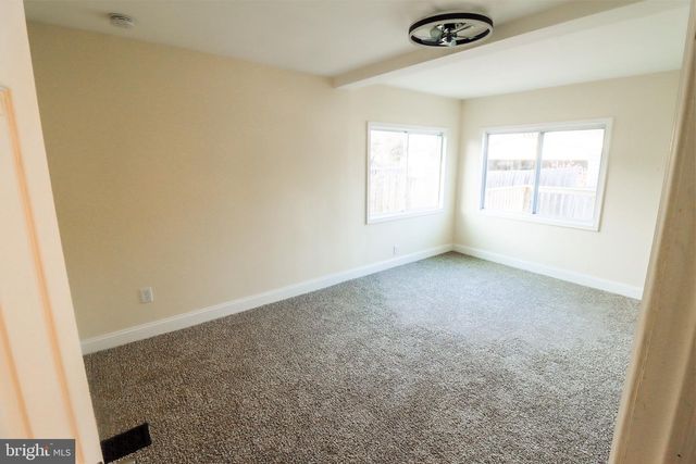 315 RIVERSIDE DR, Baltimore, MD 21221