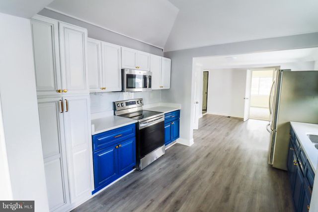 315 RIVERSIDE DR, Baltimore, MD 21221