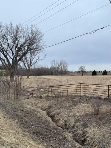 Alburnett Road, Marion, IA 52302