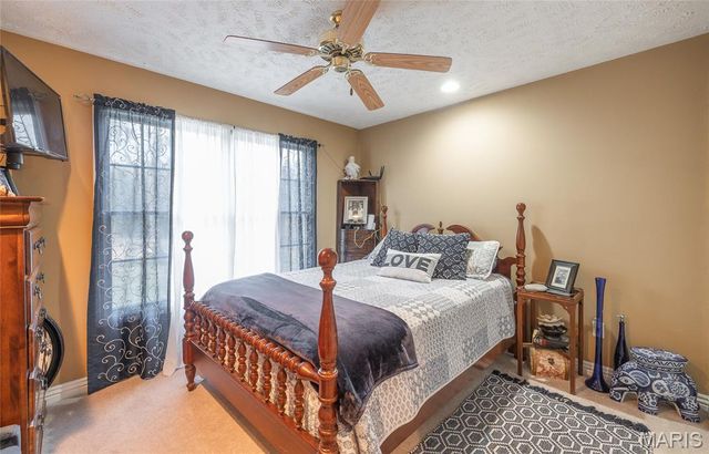 13030 County Road 8250, Rolla, MO 65401