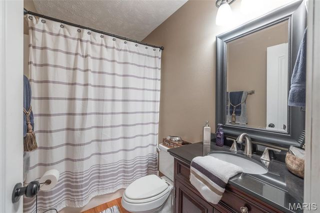 13030 County Road 8250, Rolla, MO 65401