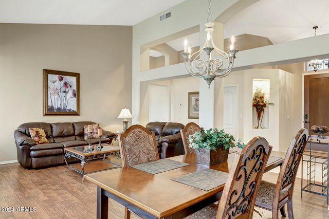 4343 E Mossman Road, Phoenix, AZ 85050