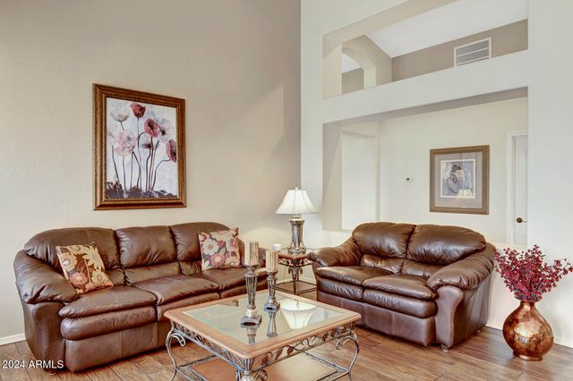 4343 E Mossman Road, Phoenix, AZ 85050