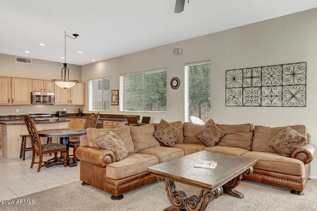 4343 E Mossman Road, Phoenix, AZ 85050