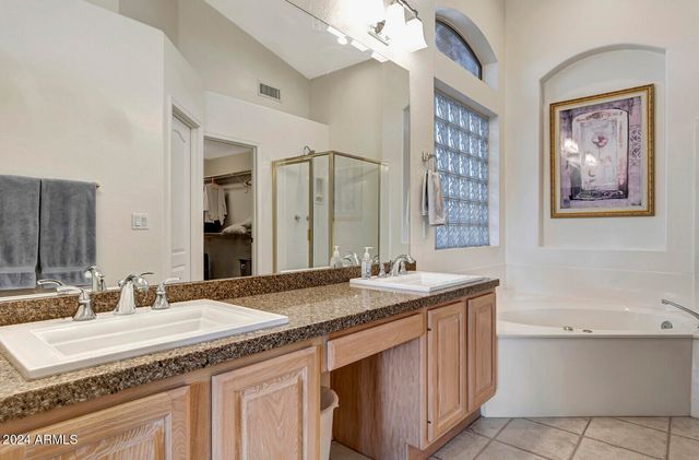 4343 E Mossman Road, Phoenix, AZ 85050