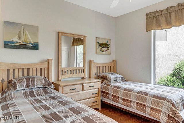 4343 E Mossman Road, Phoenix, AZ 85050