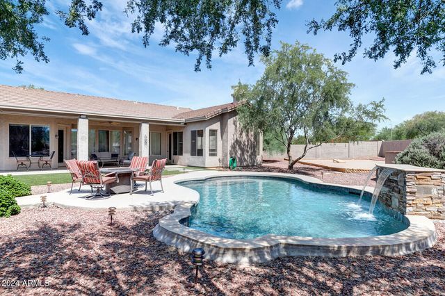 4343 E Mossman Road, Phoenix, AZ 85050