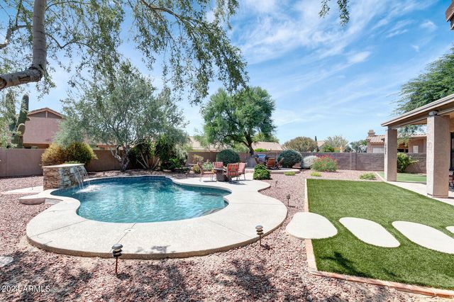 4343 E Mossman Road, Phoenix, AZ 85050