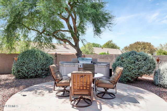 4343 E Mossman Road, Phoenix, AZ 85050