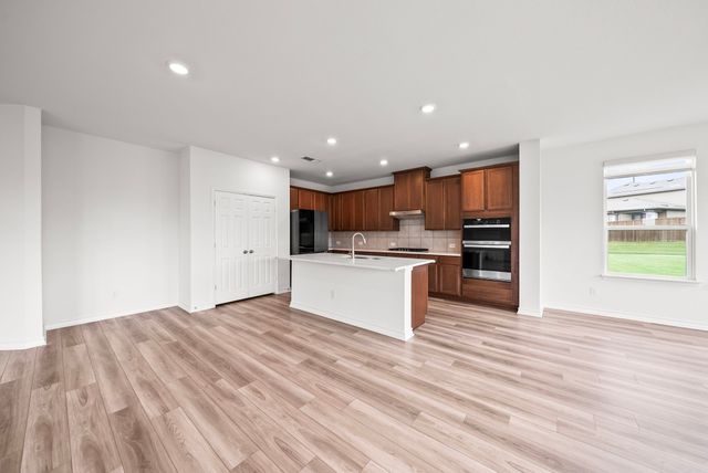 424 Princewood Drive, Princeton, TX 75407