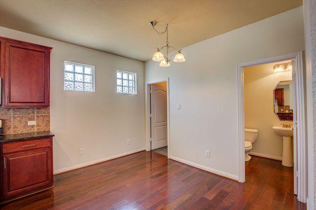 4321 Peregrine Way, Carrollton, TX 75010
