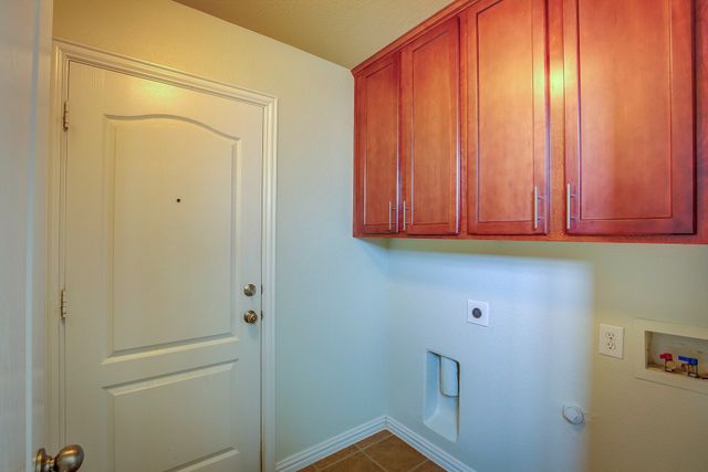 4321 Peregrine Way, Carrollton, TX 75010