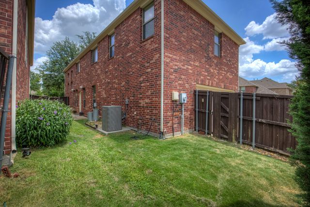4321 Peregrine Way, Carrollton, TX 75010