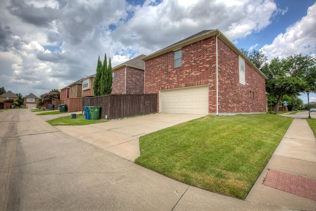 4321 Peregrine Way, Carrollton, TX 75010