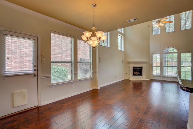 4321 Peregrine Way, Carrollton, TX 75010