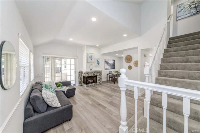 900 W Country View 36, La Habra, CA 90631