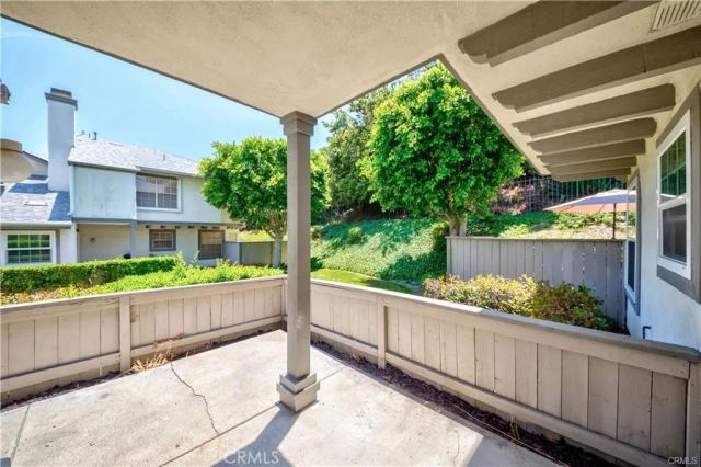 900 W Country View 36, La Habra, CA 90631