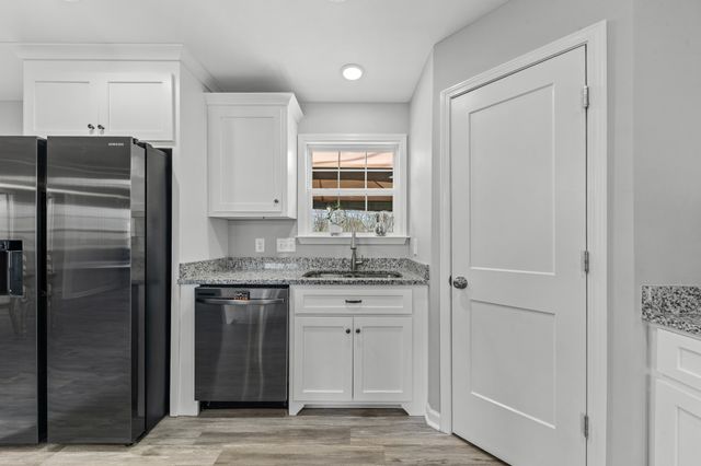 2088 Garner Rd, Mount Pleasant, TN 38474