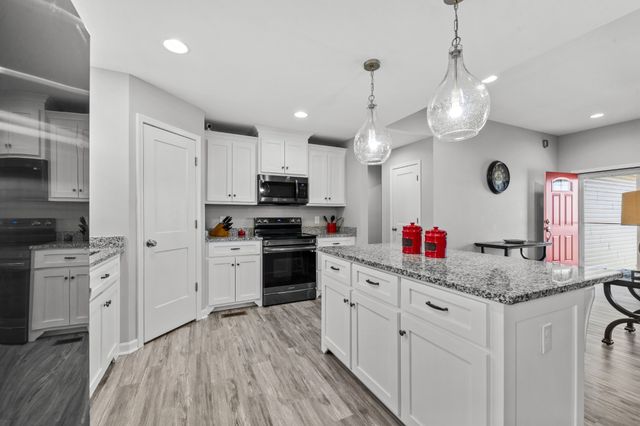 2088 Garner Rd, Mount Pleasant, TN 38474