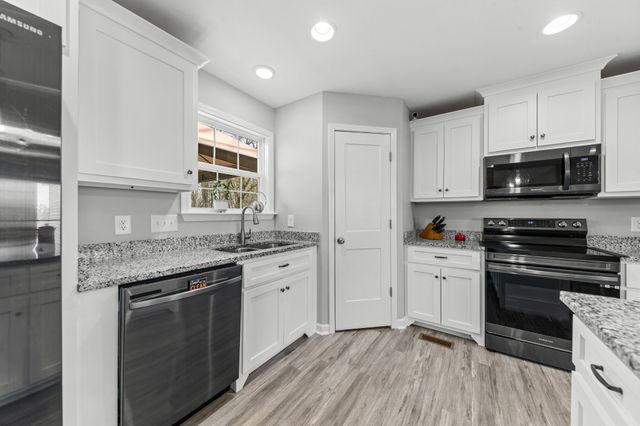 2088 Garner Rd, Mount Pleasant, TN 38474