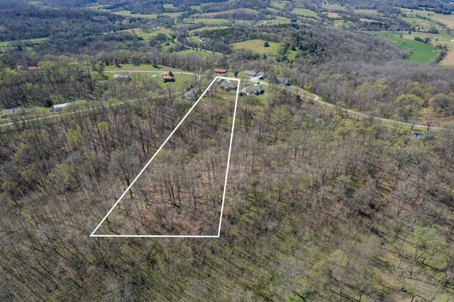 2088 Garner Rd, Mount Pleasant, TN 38474