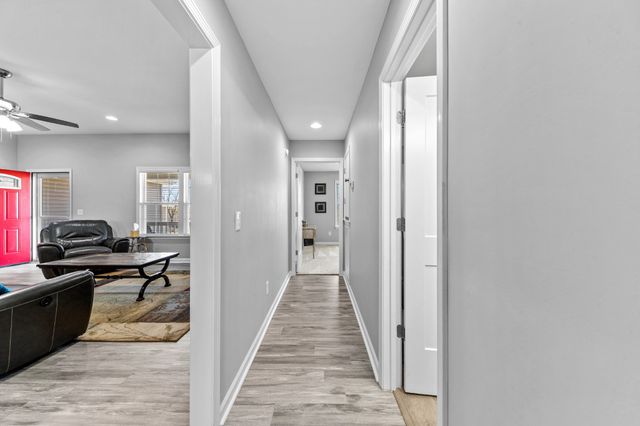 2088 Garner Rd, Mount Pleasant, TN 38474